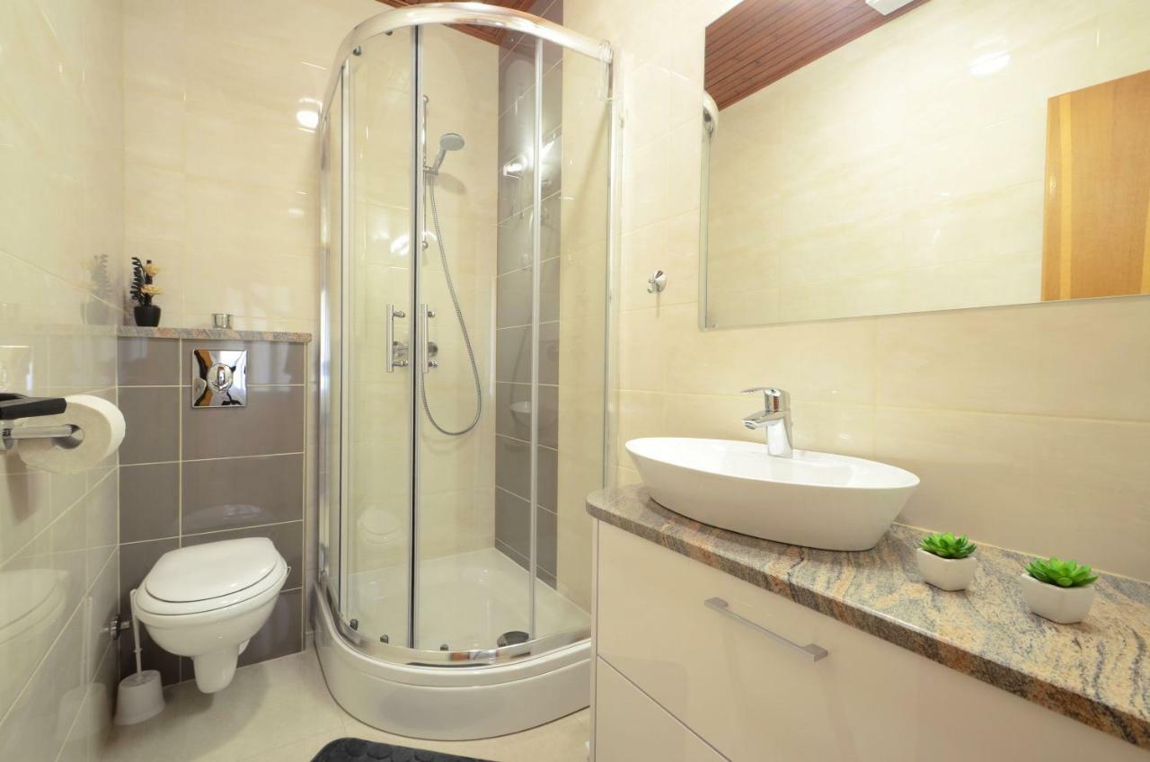 Apartment Jakov Grscica Prizba Εξωτερικό φωτογραφία