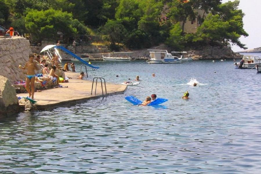Apartment Jakov Grscica Prizba Εξωτερικό φωτογραφία