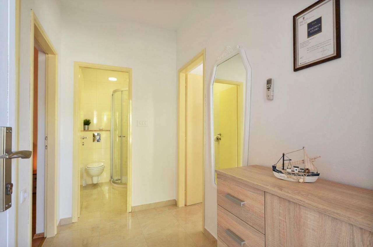 Apartment Jakov Grscica Prizba Εξωτερικό φωτογραφία