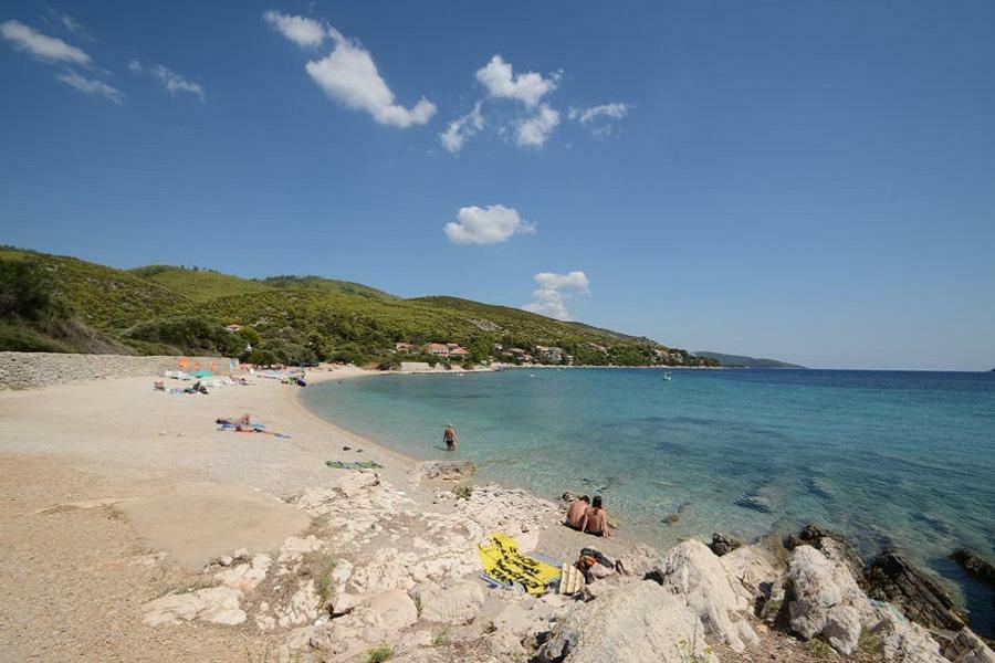 Apartment Jakov Grscica Prizba Εξωτερικό φωτογραφία