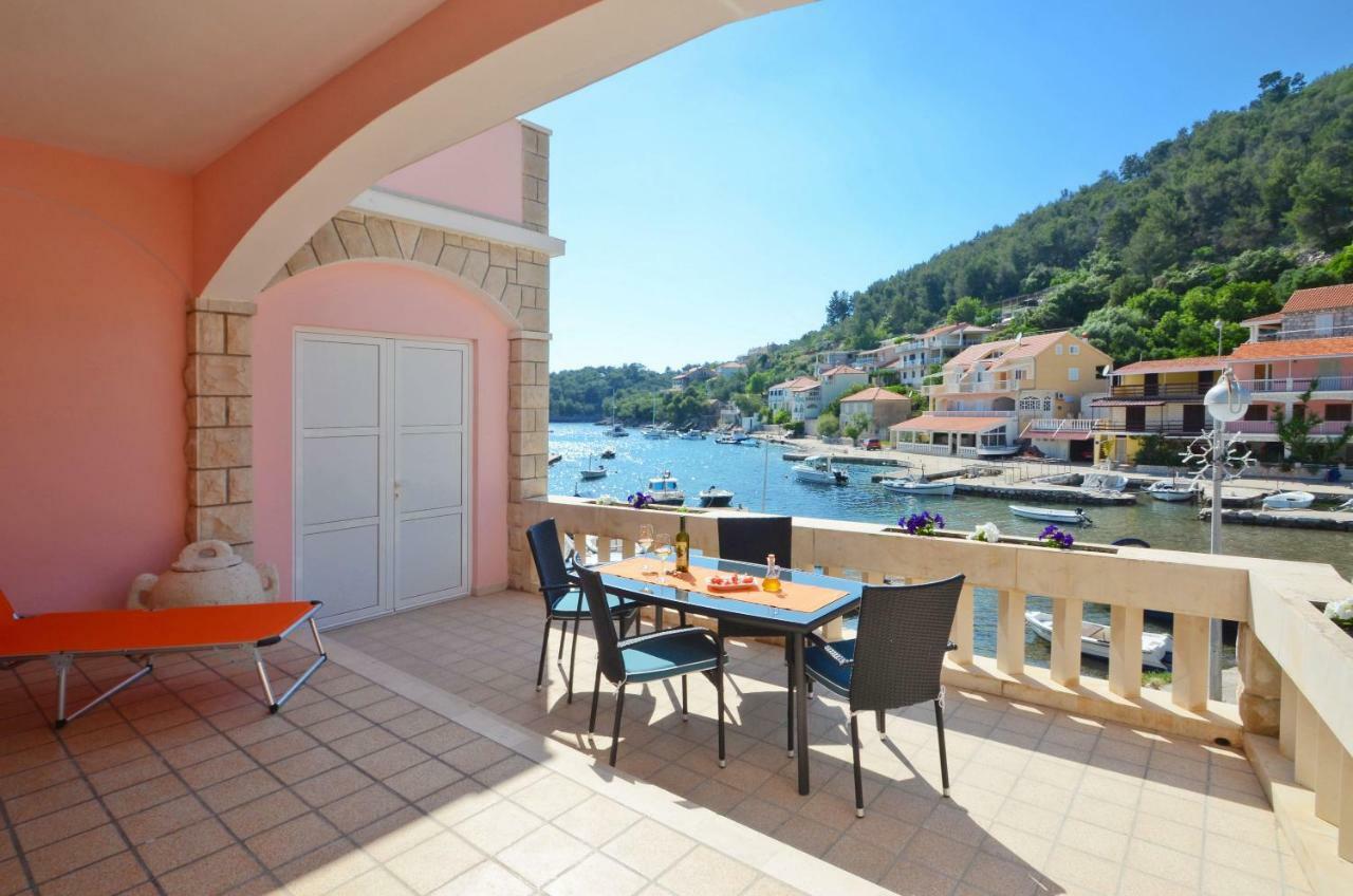 Apartment Jakov Grscica Prizba Εξωτερικό φωτογραφία